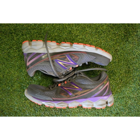 New Balance 750V3 W750GP3 Womens US 7 B Trail Running Shoes Gray Purple Sneakers - Picture 3 of 7